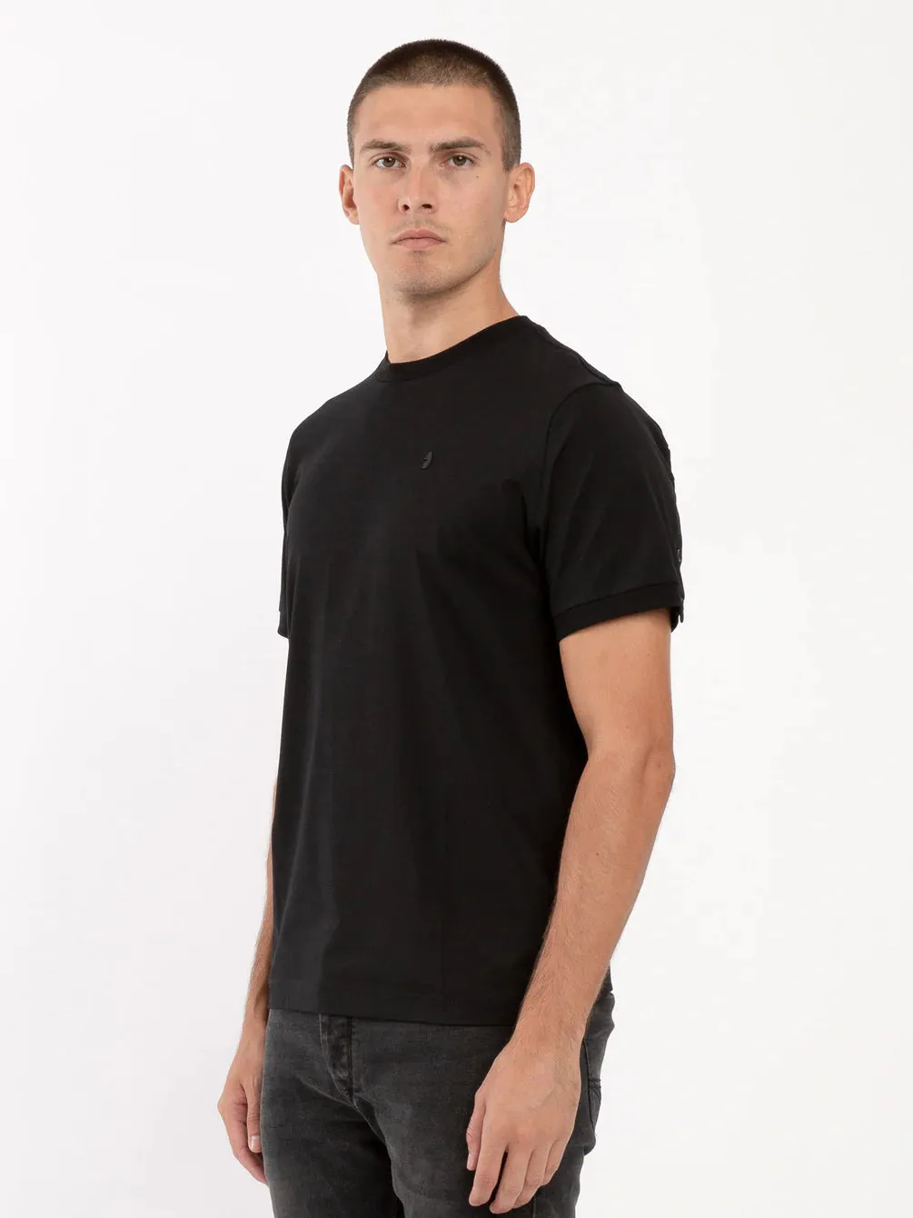 Luke essential crew neck t-shirt black lion rivet Shanghai - BLACK