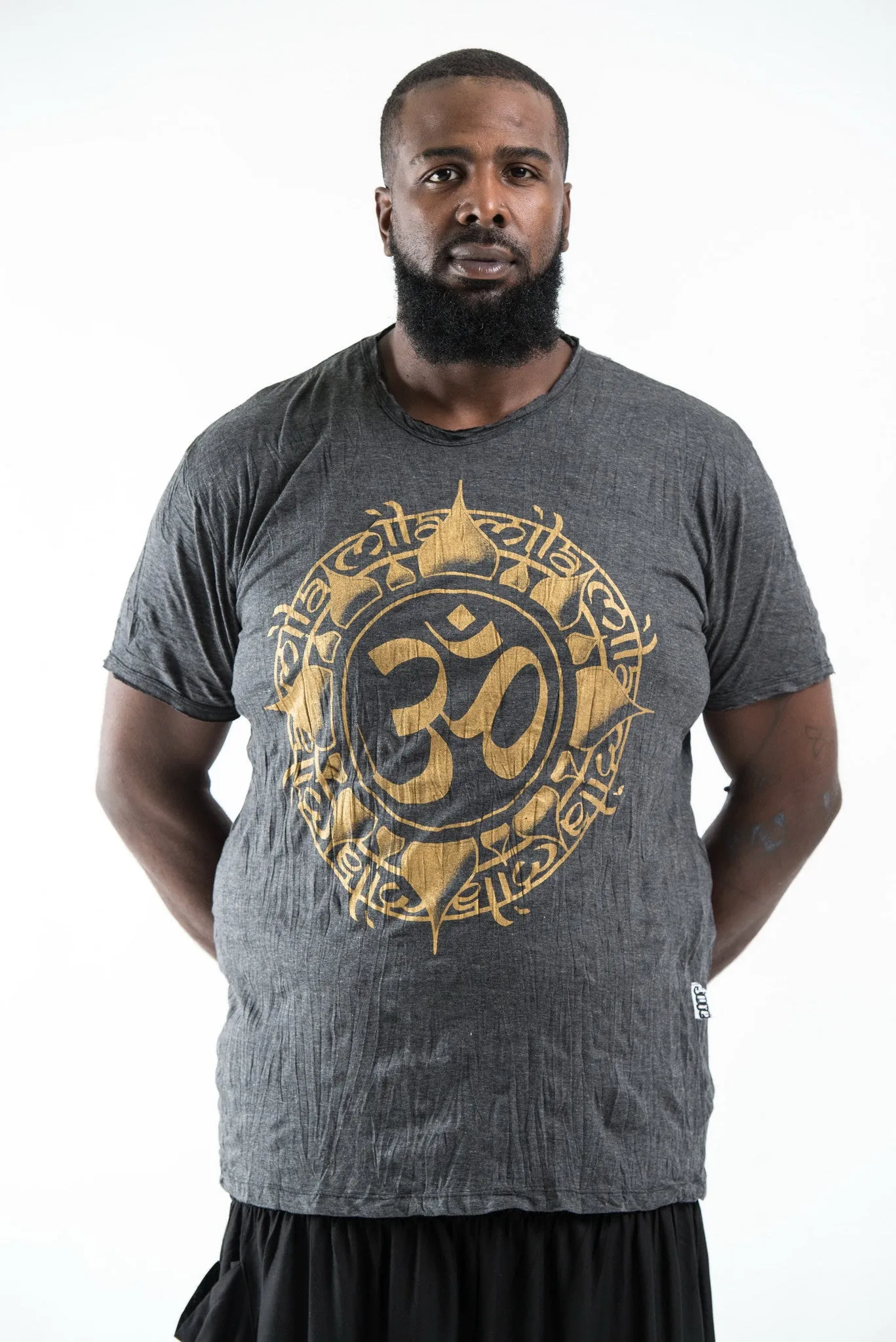 Plus Size Mens Infinitee Om T-Shirt in Gold on Black